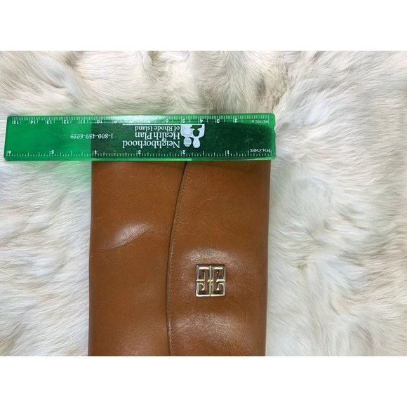 Vintage Givenchy Tan Leather Wallet Tri-fold Bag Clutch - Picture 13 of 14